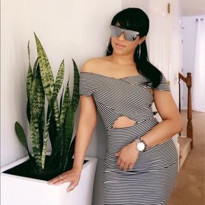 Meet your Posher, Yanet